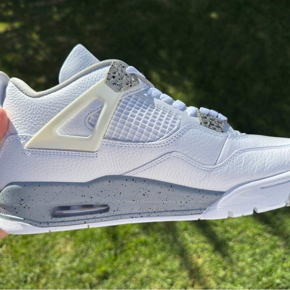 Jordan 4 Oreos Size 10 - Picture 11 of 12